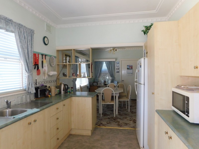 105 Dalgarno St, Coonabarabran NSW 2357