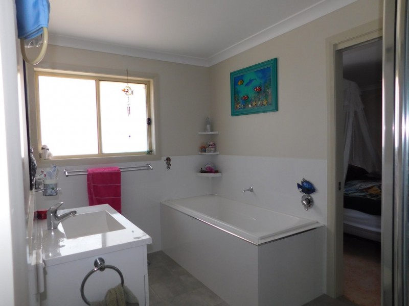 29 John Ward Place, Coonabarabran NSW 2357