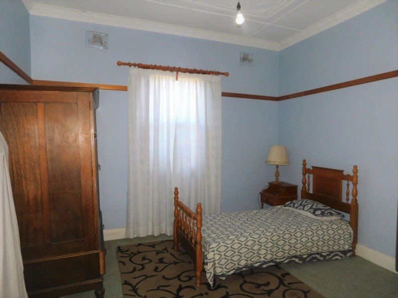 26 Knight St, Coonabarabran NSW 2357