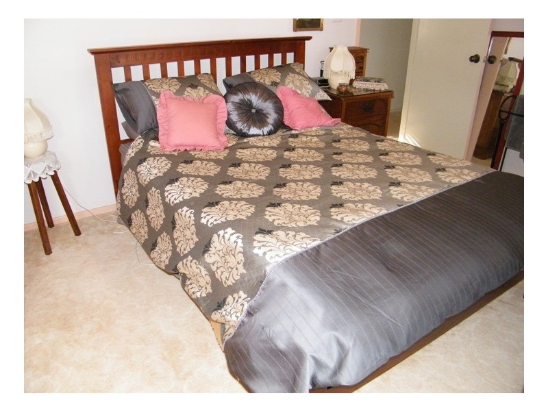 2 Church Street, Quirindi NSW 2343