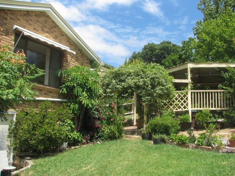 2 Church Street, Quirindi NSW 2343