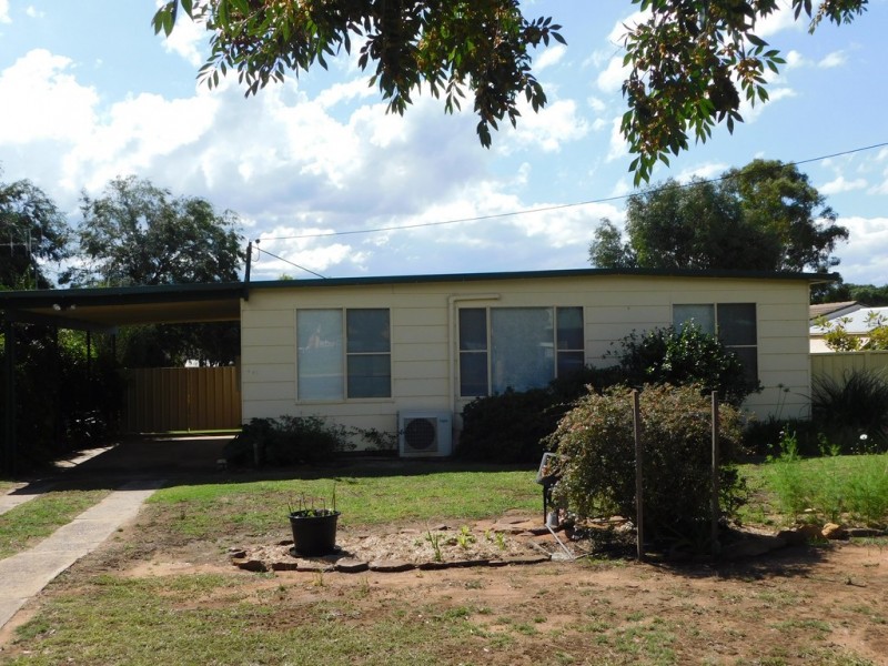 115 Cassilis St, Coonabarabran NSW 2357