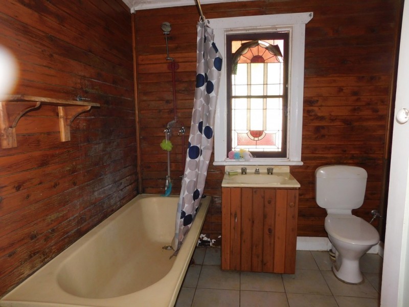 16 Cassilis St, Coonabarabran NSW 2357