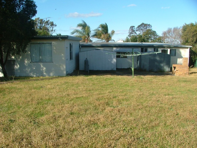 8 Johnson Street, Caroona NSW 2343