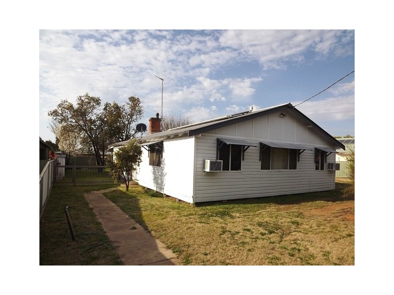5 George Street, Coonabarabran NSW 2357