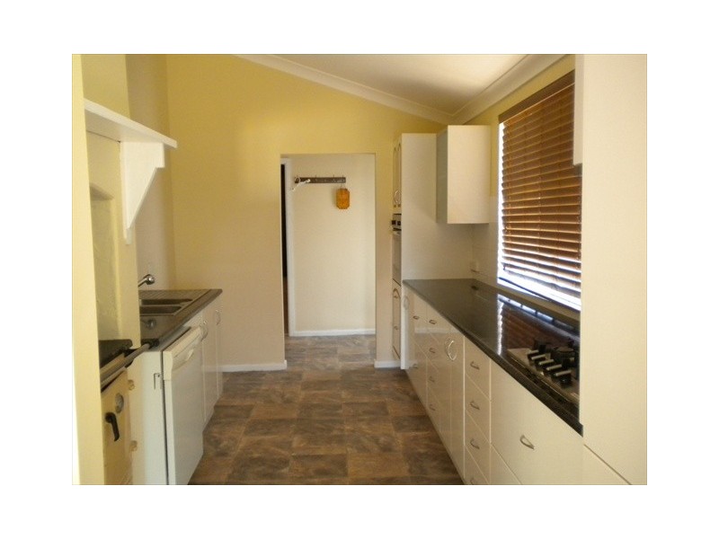 5 George Street, Coonabarabran NSW 2357