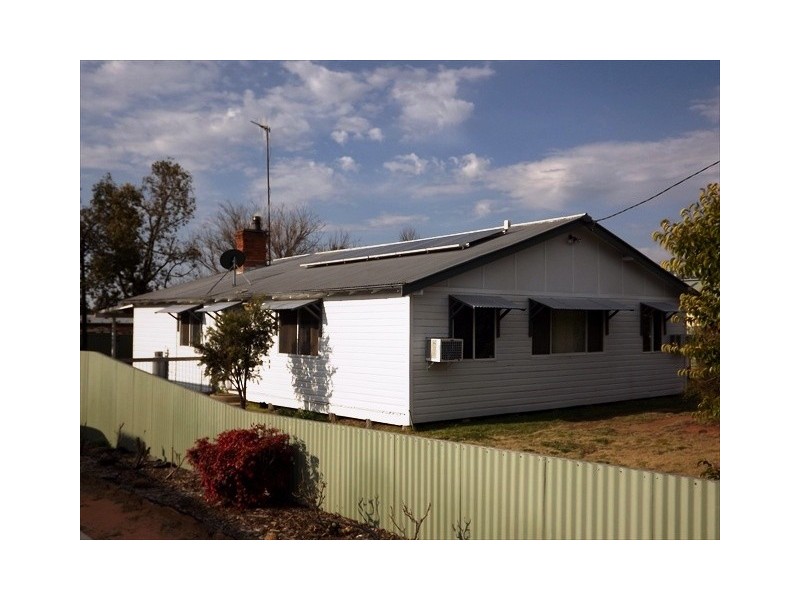 5 George Street, Coonabarabran NSW 2357