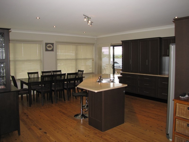 62 Froude Street, Inverell NSW 2360