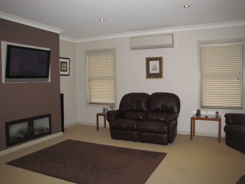 62 Froude Street, Inverell NSW 2360