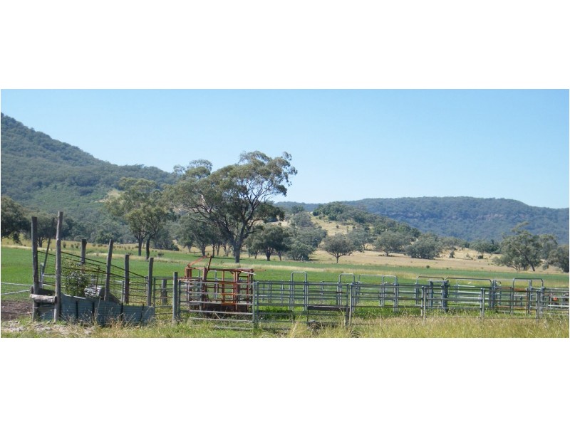 GLENCONA, BUNDELLA /, Quirindi NSW 2343