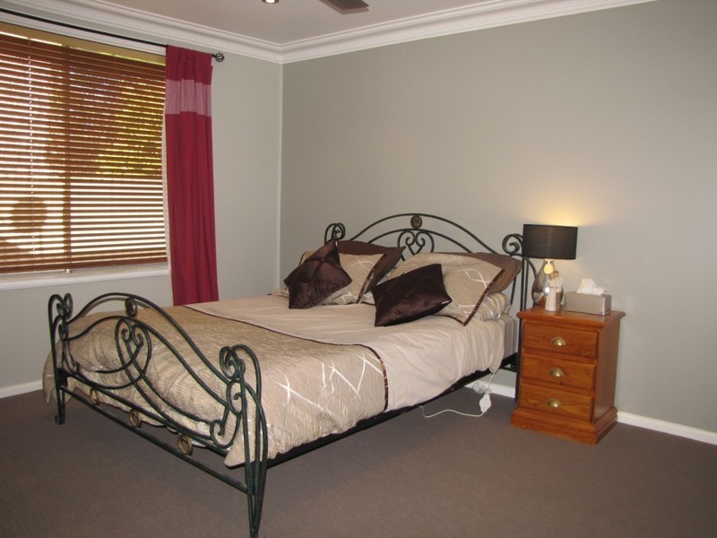 94 WARIALDA RD, Inverell NSW 2360