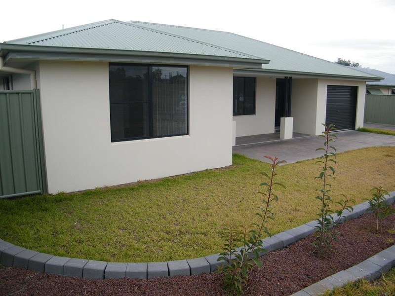 1 / 43 Dewhurst Street, Quirindi NSW 2343