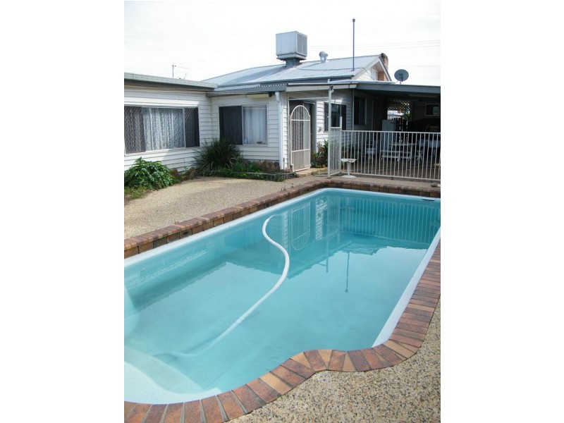 30 Pryor Street, Quirindi NSW 2343