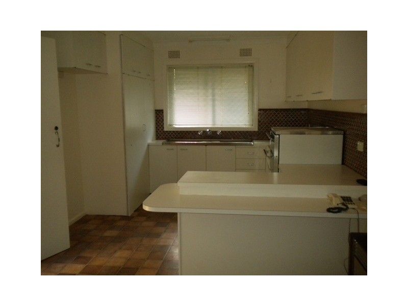 12 Hagan Ave, Coonabarabran NSW 2357