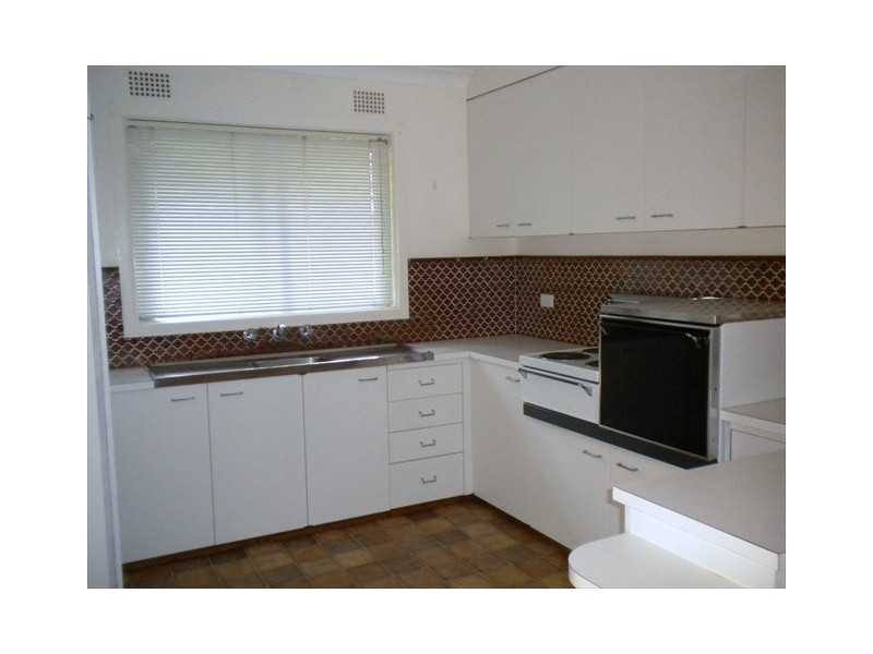 12 Hagan Ave, Coonabarabran NSW 2357