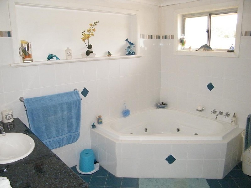 33 Annies Lane, Quirindi NSW 2343