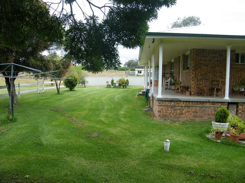 33 Annies Lane, Quirindi NSW 2343