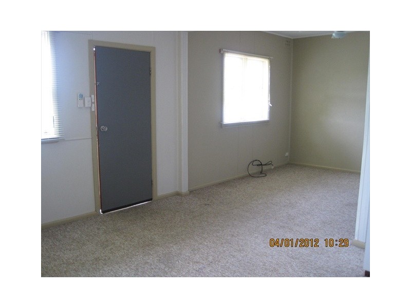 11 King St, Coonabarabran NSW 2357