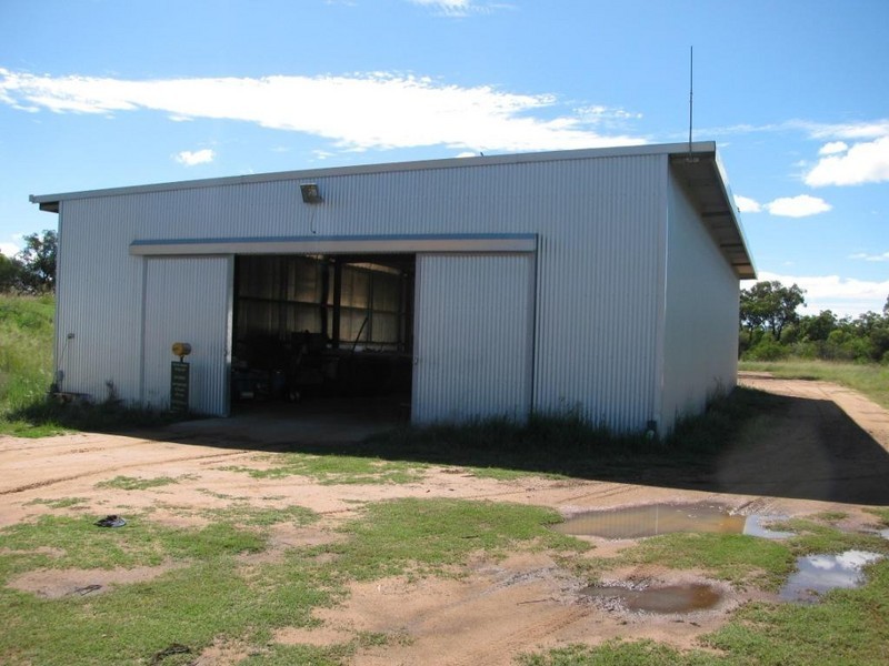 261 Tuppiari Road, Narrabri NSW 2390