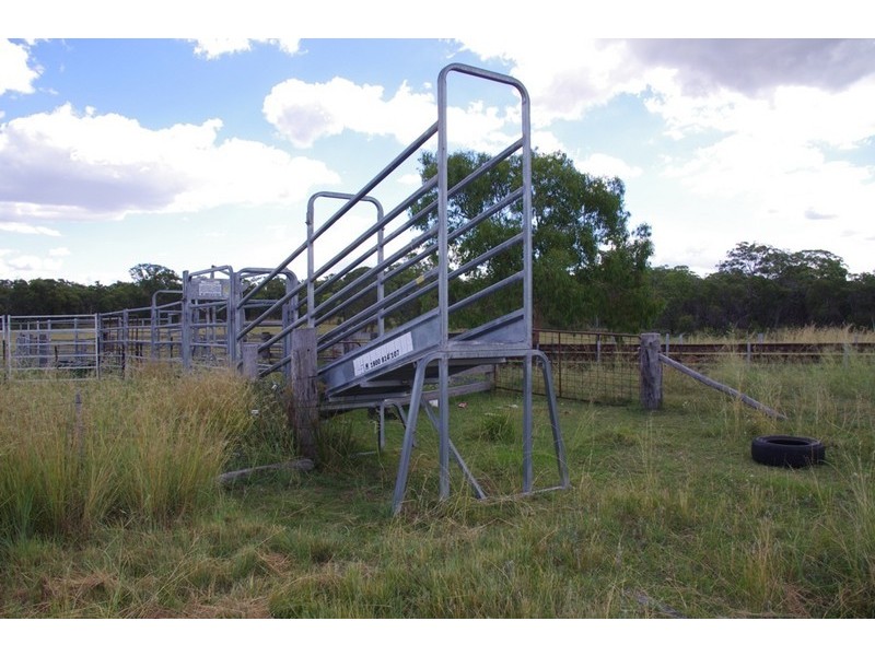 ATHLONE Cherry Tree Hill, Inverell NSW 2360