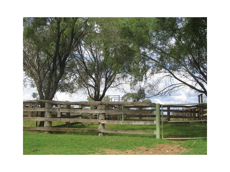 “longview” Attunga, Attunga NSW 2345