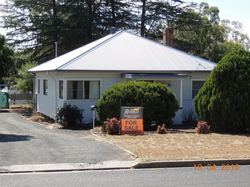 17 Gordon St, Coonabarabran NSW 2357