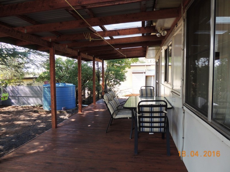17 Gordon St, Coonabarabran NSW 2357