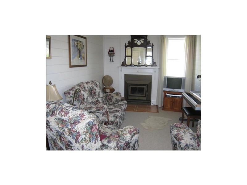 13  Robertson St, Coonabarabran NSW 2357