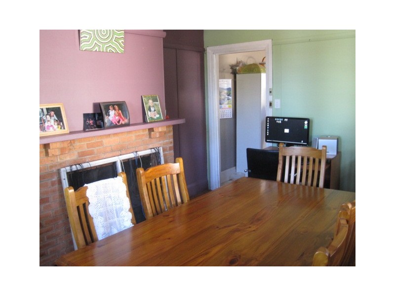 37 Macquarie St, Baradine NSW 2396