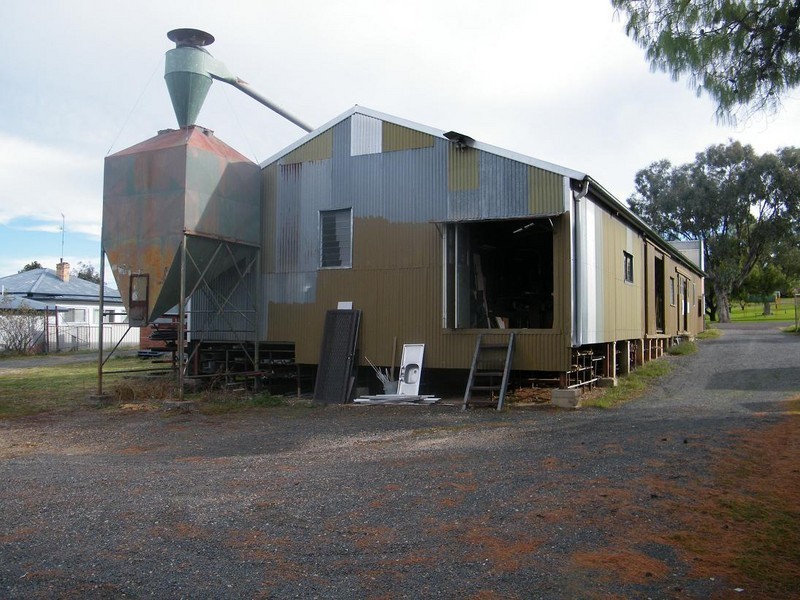 195 Hawker Street, Quirindi NSW 2343