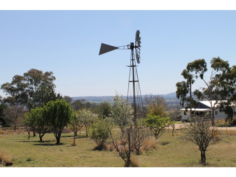 TULLOCH Tullochard West Road, Inverell NSW 2360