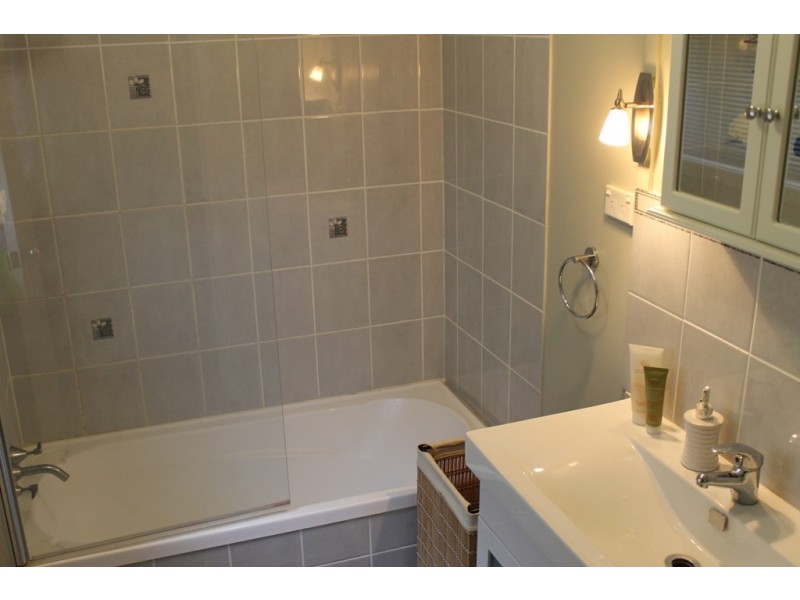 62 Granville Street, Inverell NSW 2360