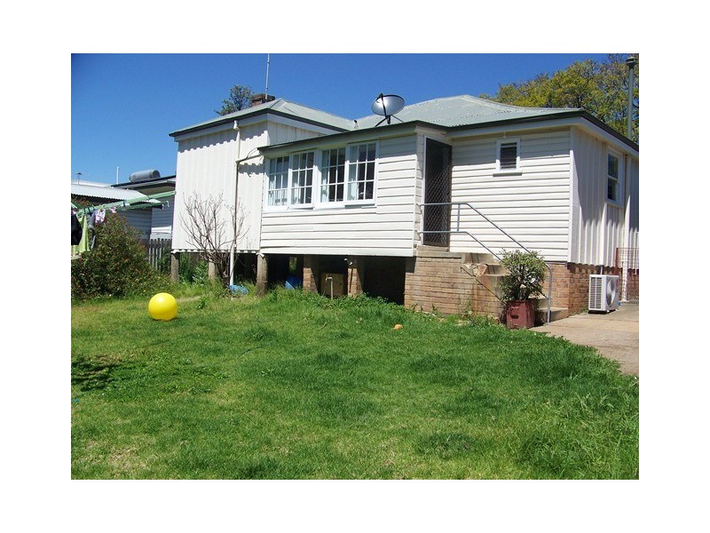 10 Manning Street, Muswellbrook NSW 2333