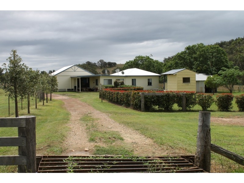 SABRINA Pindari Dam Road, Ashford NSW 2361