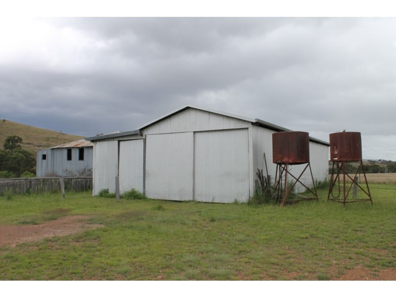 SABRINA Pindari Dam Road, Ashford NSW 2361