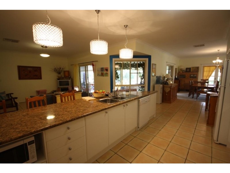 18 Millicent Drive, Narrabri NSW 2390