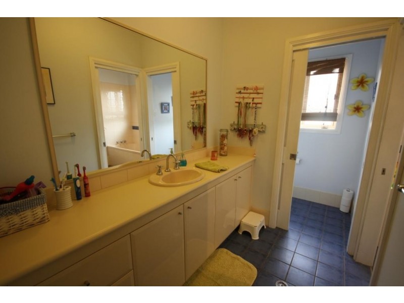 18 Millicent Drive, Narrabri NSW 2390