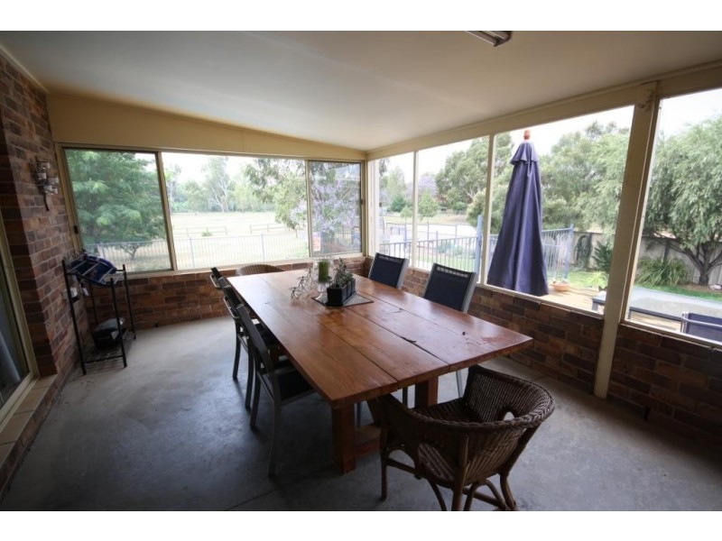 18 Millicent Drive, Narrabri NSW 2390