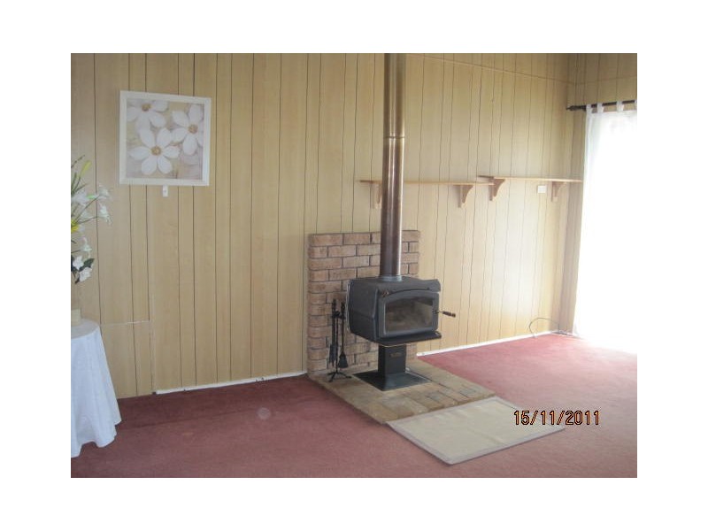 5 Railway St, Binnaway NSW 2395