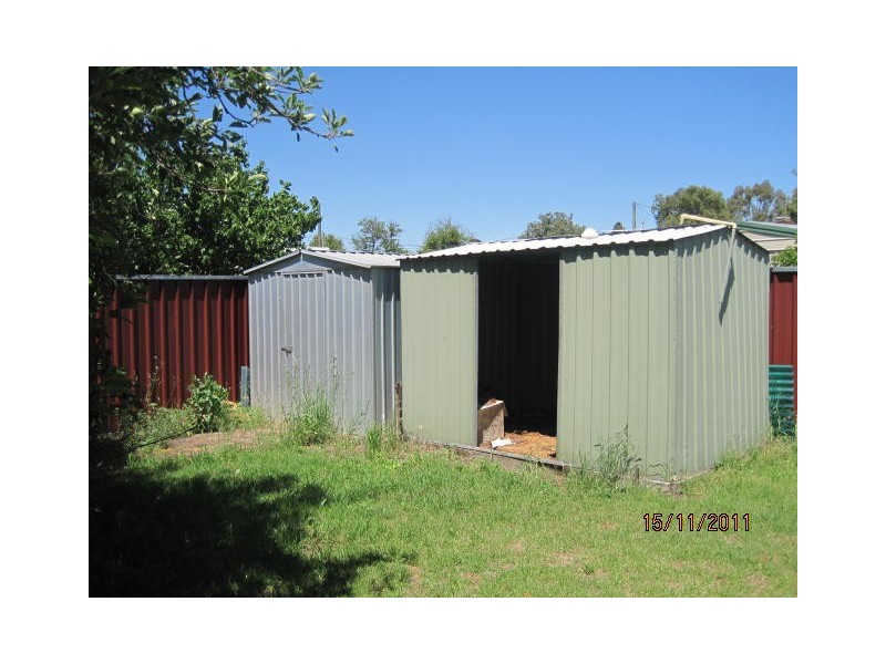 5 Railway St, Binnaway NSW 2395