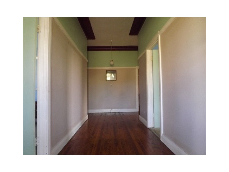 77 Dalgarno St, Coonabarabran NSW 2357