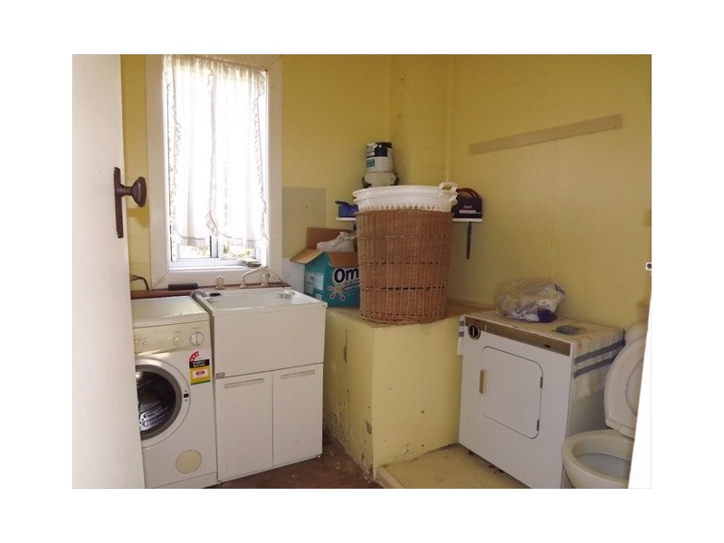 77 Dalgarno St, Coonabarabran NSW 2357