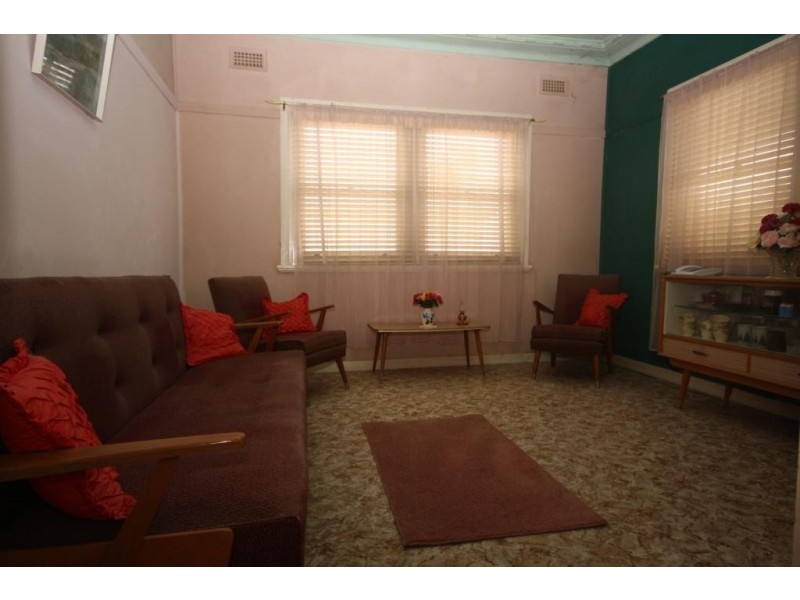 13 Fitzroy Street, Narrabri NSW 2390