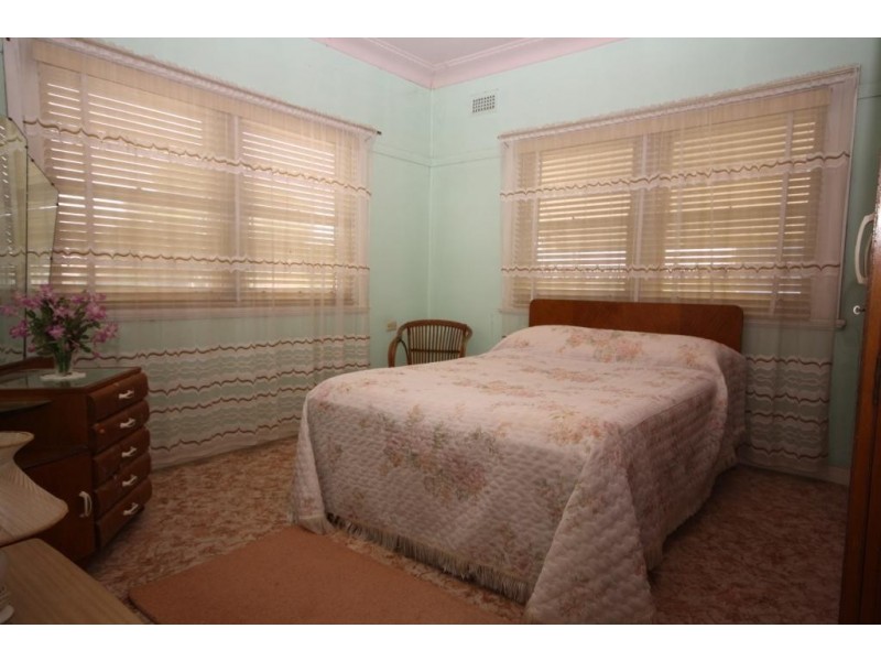 13 Fitzroy Street, Narrabri NSW 2390