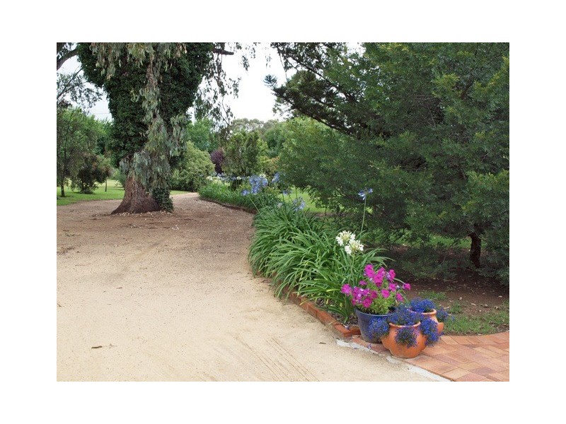 WARANA Swanbrook Road, Inverell NSW 2360