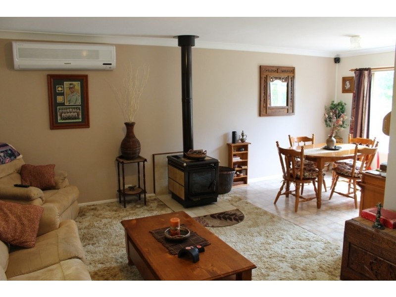 123 Henderson Street, Inverell NSW 2360