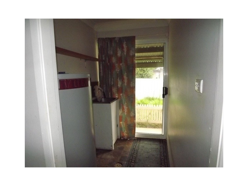 6 Park St, Binnaway NSW 2395