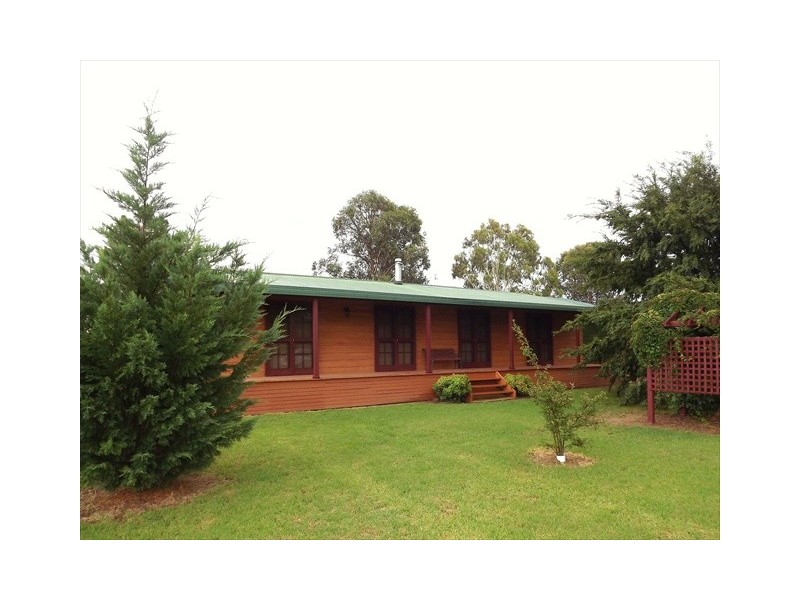 Cnr  Bullinda / Castlereagh, Binnaway NSW 2395