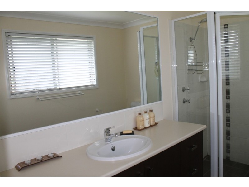 30 Kingfisher Drive, Inverell NSW 2360