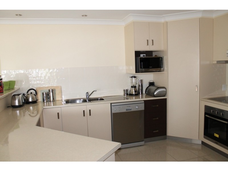 30 Kingfisher Drive, Inverell NSW 2360